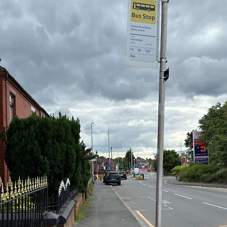 Ur Place Failsworth Buitenkant foto