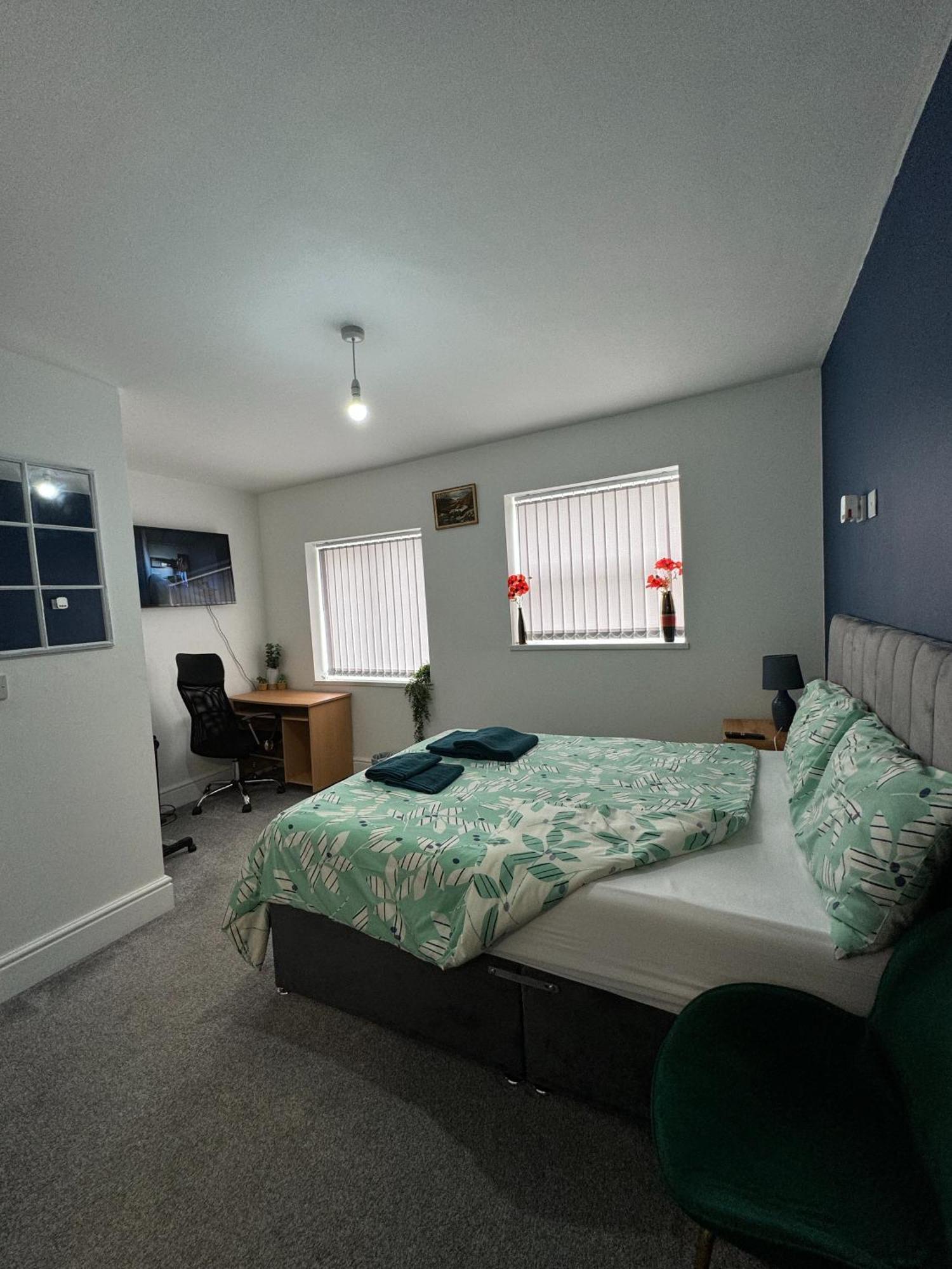 Ur Place Failsworth Buitenkant foto